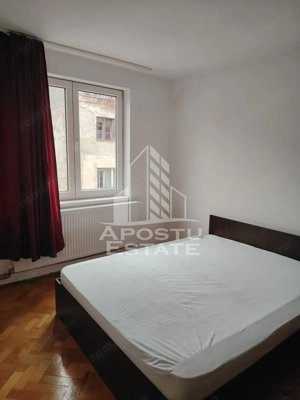 Apartament 3 camere, Piata 700 Timisoara,centrala proprie, PetFriendly