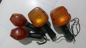 Lampa semnalizare moto Suzuki și Honda
