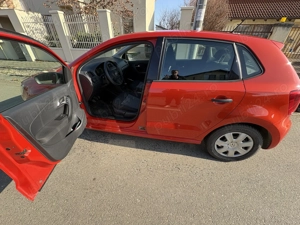 VW Polo 1.2 benzină 60CP, 11 2010, 86.500 km reali, AC   istoric transparent - imagine 9