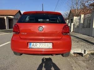 VW Polo 1.2 benzină 60CP, 11 2010, 86.500 km reali, AC   istoric transparent - imagine 6