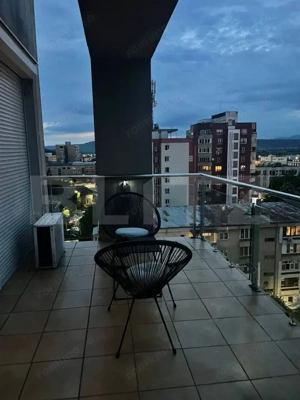 Apartament 3 camere, 89 mp, zona Piata Centrala  - imagine 10