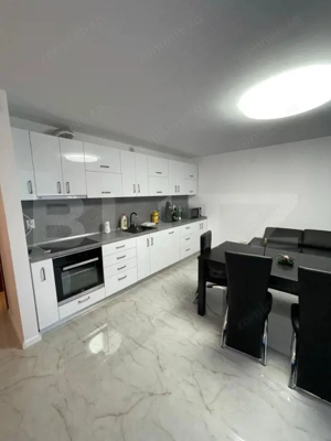 Apartament 3 camere, 89 mp, zona Piata Centrala  - imagine 4