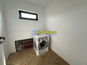 Casa Noua P+1 550 mp teren 3 bai 4 dormitoare Garaj Finisata intern mobila buc  - imagine 14