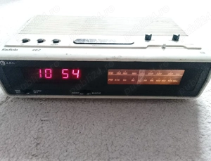 Radio vechi cu ceas Radiola 462