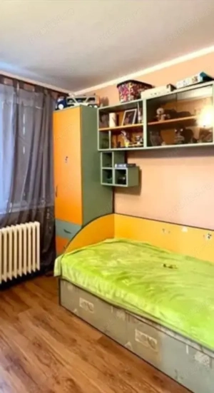 Apartament 3 camere - zona avantajoasa, bloc de caramida! - imagine 2