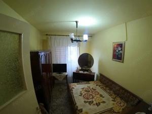 Apartament cu 3 camere la etajul 3/4 decomandat izolat termic  - imagine 3