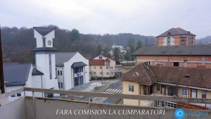 APARTAMENT 3 CAMERE, AMENAJAT MODERN
 - imagine 2