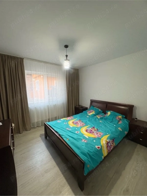 Vând apartament 4 camere + garaj la demisol - imagine 2