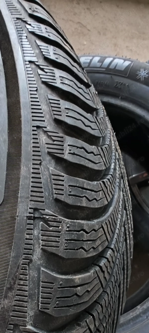 Anvelope Michelin 255/55 R16 - imagine 3