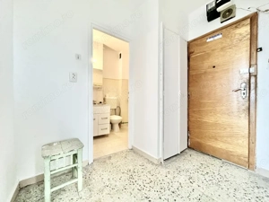 Apartament cu 2 camere decomandat - zona Dambovita - imagine 4