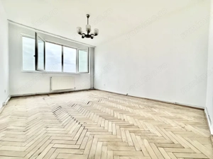 Apartament cu 2 camere decomandat - zona Dambovita