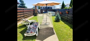 Apartament la Vila 3 camere 67 mpu si curte individuala