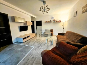 Apartament la Vila 3 camere 67 mpu si curte individuala - imagine 2