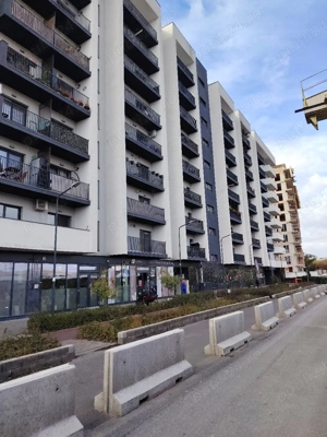 Inchiriez in regim hotelier apartament cu o camera - imagine 5