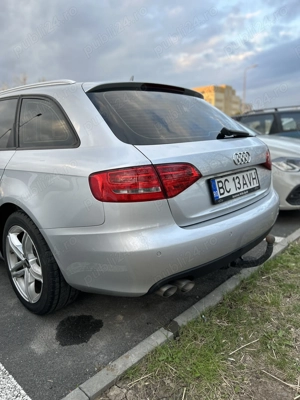 Vând Audi A4 B8, 2009- 2.0 TDI - imagine 5