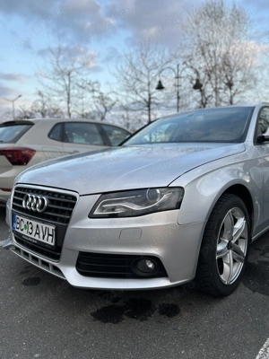 Vând Audi A4 B8, 2009- 2.0 TDI - imagine 2
