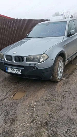 Vând BMW x3, preț negociabil