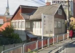 Vand casă centru DEJ