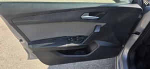 Seat Leon 2.0 TDI DSG7 Style - imagine 19