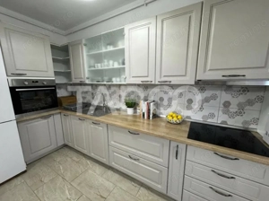 Apartament 3 camere 64 mp 2 bai 2 parcari gradina 63 mp boxa Sibiu - imagine 8