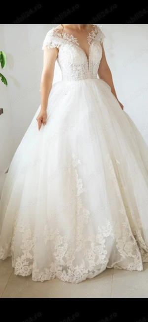 Rochie mireasa , printesa