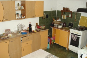 De vanzare apartament 3 camere - imagine 2