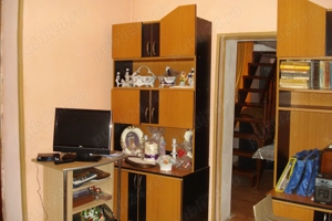 De vanzare apartament 3 camere - imagine 9