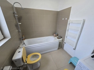 Duplex pe parter Bucovat la asfalt - imagine 14