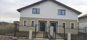 Duplex de vinzare mosnita noua