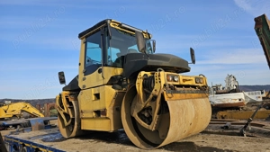  Cilindru compactor Bomag BW 174 - imagine 2