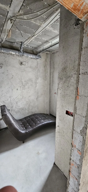 Ghiroda , in spate la fostul RAR , asfalt , toate utilitatile !!! - imagine 10