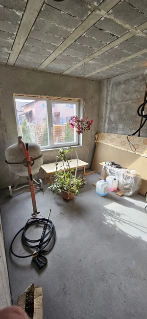 Ghiroda , in spate la fostul RAR , asfalt , toate utilitatile !!! - imagine 11