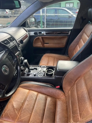 vand vw touareg 3.0 disel 245 cai - imagine 2