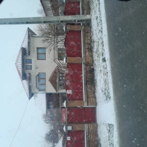 De vanzare casă P+1 cu anexe și gradina