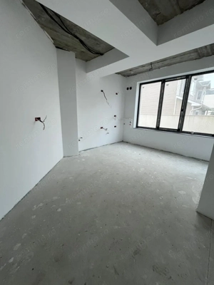 Casă individuală Palazu Mare 3 dormitoare Vedere Lac Comision 0% - imagine 3