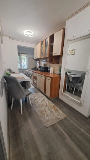Apartament 2 camere - zona Casa De Cultura - imagine 4
