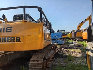 Excavator pe șenile Liebherr R 916 - imagine 6