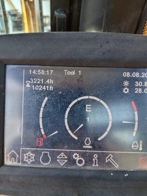 Excavator pe șenile Liebherr R 916 - imagine 9