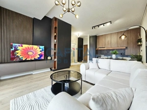 Apartament 2 camere |Ultrafinisat || etaj 7/8|| balcon generos – Florești,  - imagine 3