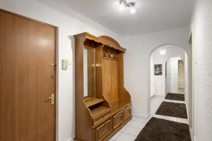 Apartament 3 camere cu Centrala proprie si Loc de parcare  - imagine 5