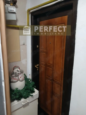 RENOVAT COMPLET! 3 camere SEMIDEC.63500 euro!! zona nord