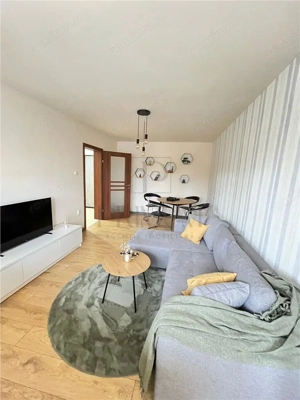 Brancoveanu - 2 Camere - Parter inalt - Decomandat - Bloc izolat - imagine 2