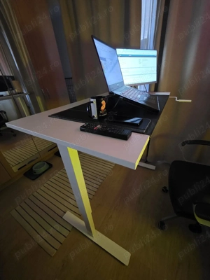 Birou reglabil Ikea