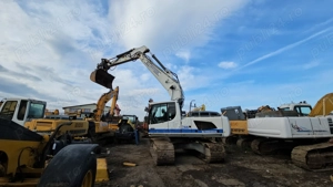 Excavator pe șenile Liebherr R 924 - imagine 10