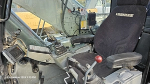 Excavator pe șenile Liebherr R 924 - imagine 4