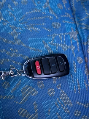 Cub Iveco cu lift  - imagine 6