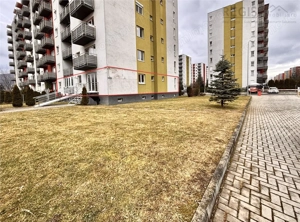 Spatiu Comercial Avantgarden, 24 parcari si curte 900mp, in Brasov COMISION 0% - imagine 9