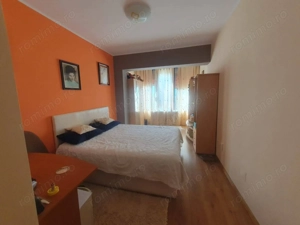 De vanzare – Apartament 3 camere -Complex Vega, Strada Tecuci - imagine 9