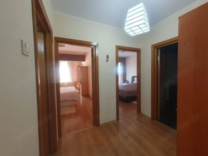 De vanzare – Apartament 3 camere -Complex Vega, Strada Tecuci - imagine 10