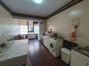 De vanzare – Apartament 3 camere -Complex Vega, Strada Tecuci - imagine 13